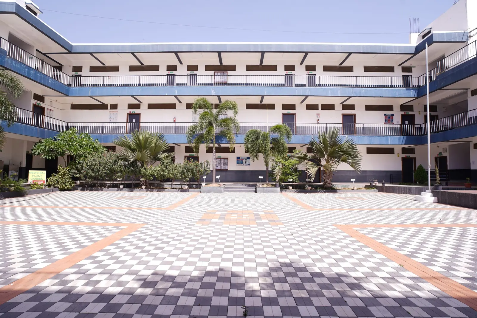 Arihant College of Pharmacy campus