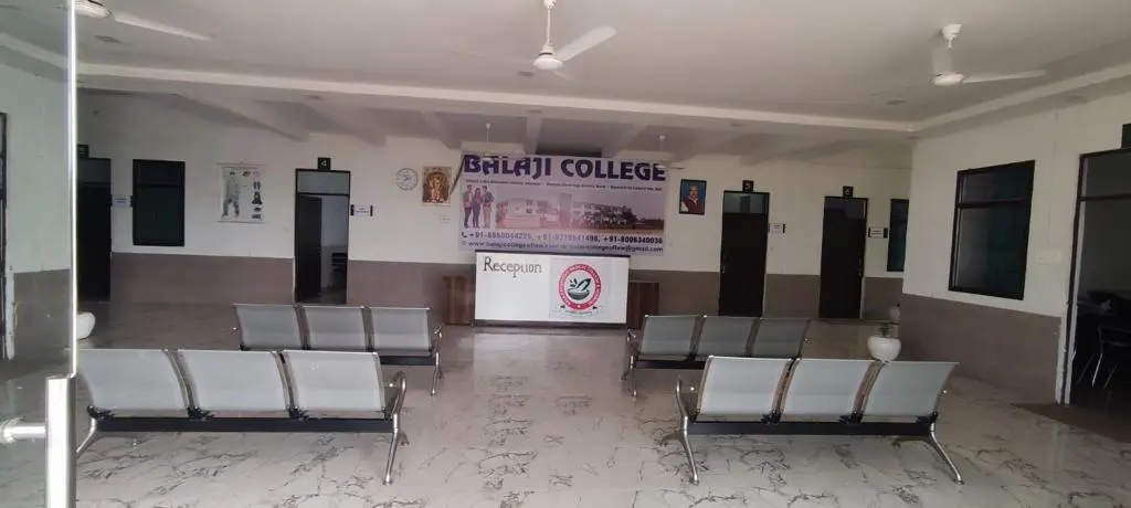 Balaji Ayurvedic Paramedical College campus