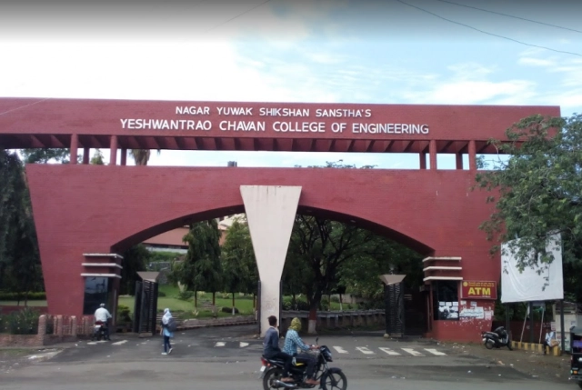 Yeshwantrao Chavan College of Engineering, Nagar Yuwak Shikshan Sanstha campus