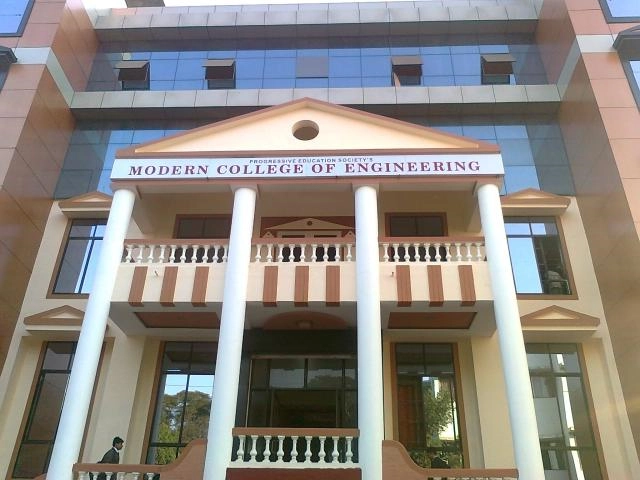 Progressive Education Society’s Modern College of Engineering campus