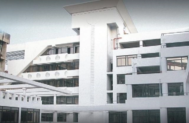 G H Raisoni College of Commerce, Science and Technology campus
