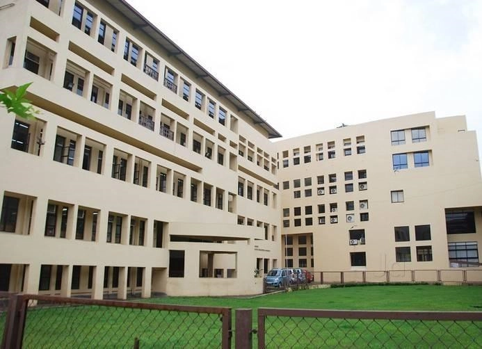 SIES (Nerul) College Of Arts, Science And Commerce campus
