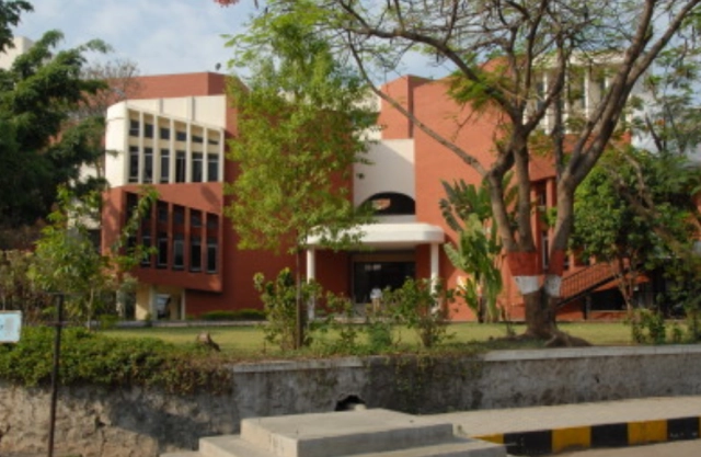Center for Health Management Studies and Research, Bharati Vidyapeeth University campus