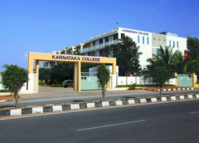 Karnataka College of Management campus