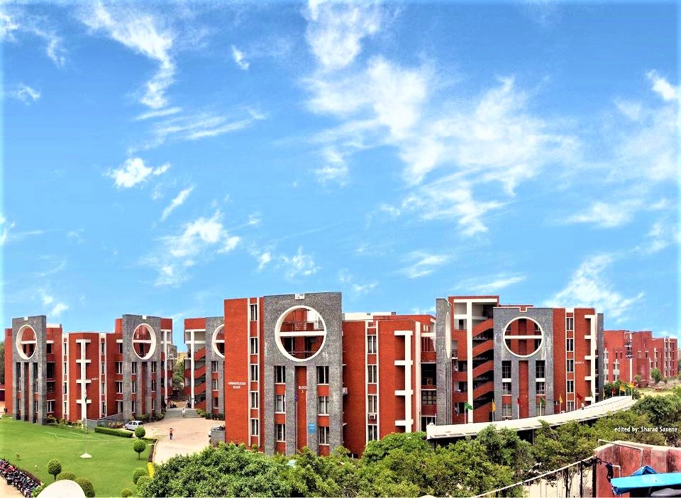 Dr. Akhilesh Das Gupta Institute of Technology and Management campus