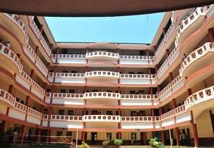 Srinivas Institute of Management Studies campus