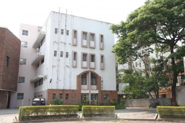 MES Institute of Management and Career Courses campus