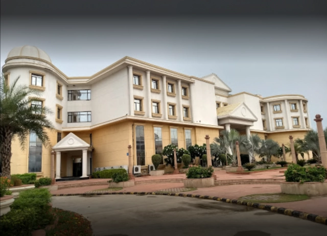 Rawal Institute of Engineering and Technology (RIET Faridabad) campus