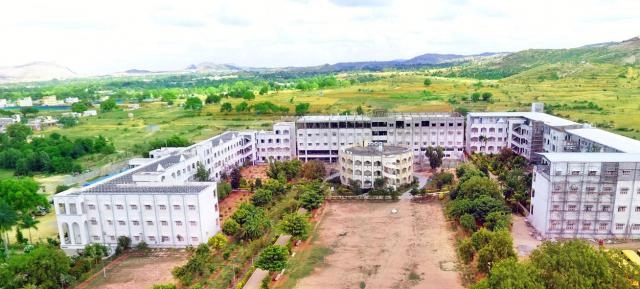 Madanapalle Institute of Technology and Science campus