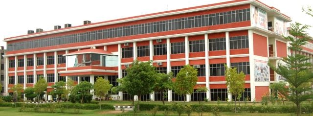 Baba Farid College of Management and Technology, Baba Farid Group of Institutions campus