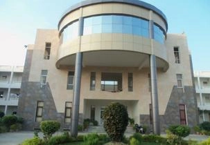 Vision Institute of Management (VIM Kanpur) campus