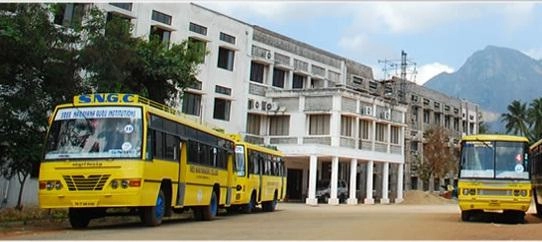 Sree Narayana Guru College campus