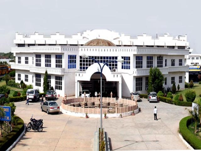 Institute of Engineering and Technology, GLA University campus