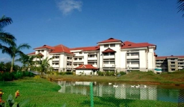 Rajagiri School of Engineering and Technology (RSET) campus