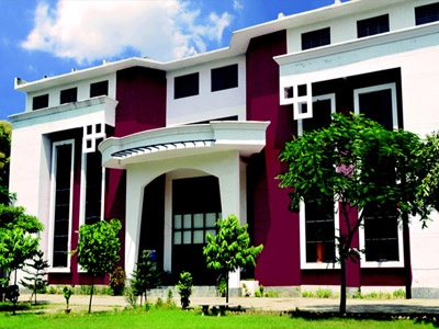 Lal Bahadur Shastri Girls College of Management campus