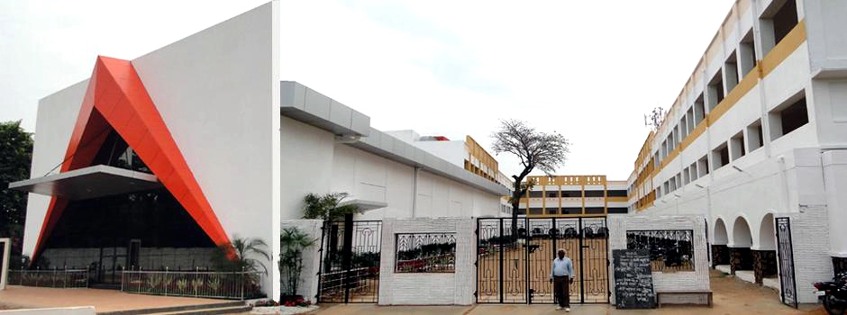 Natwarlal Maniklal Dalal Postgraduate College of Arts and Commerce (N.M.D College) campus