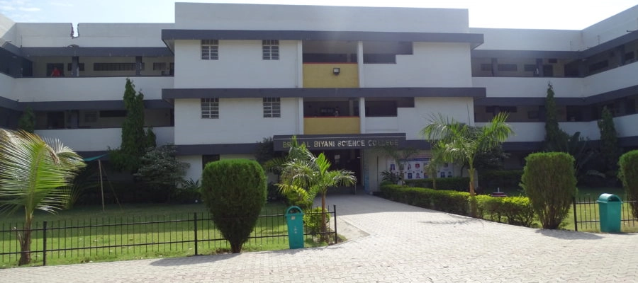 Shri Brijlal Biyani Science College campus