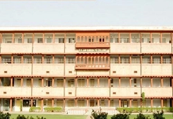 JLN Degree College campus