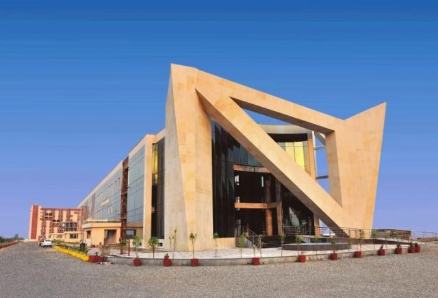 DAV University campus