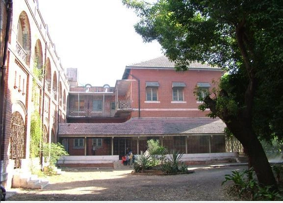 Gujarat Arts and Commerce College (Evening) campus