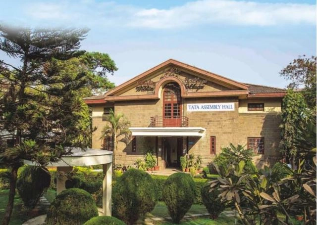 Modern Education Society’s Nowrosjee Wadia College campus