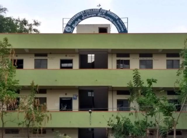 Government Degree College For Women, Begumpet campus