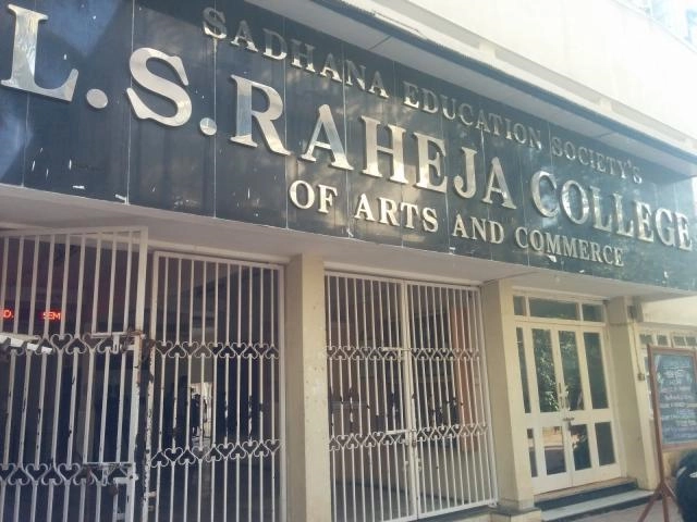 L.S. Raheja College of Arts and Commerce campus