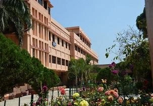 Bhatter College campus