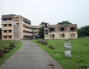 Sreegopal Banerjee College campus