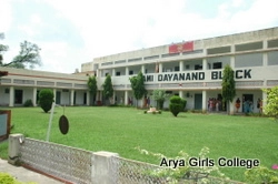 Arya Girls College campus