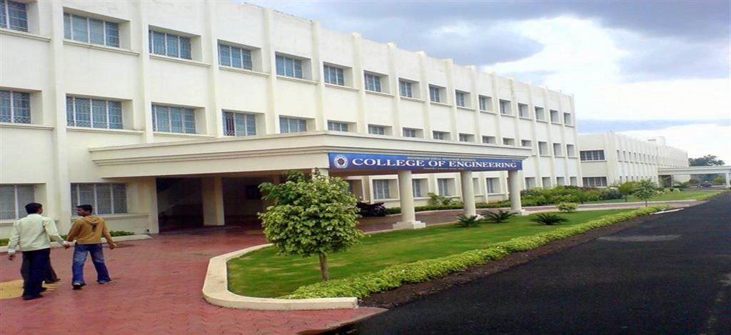 College of Engineering, Shivnagar Vidya Prasarak Mandal’s campus