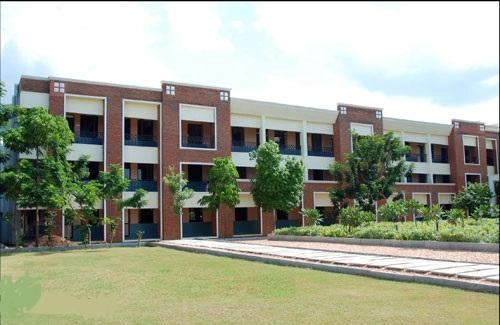 School of Computing Science, VELS Institute of Science, Technology and Advanced Studies campus