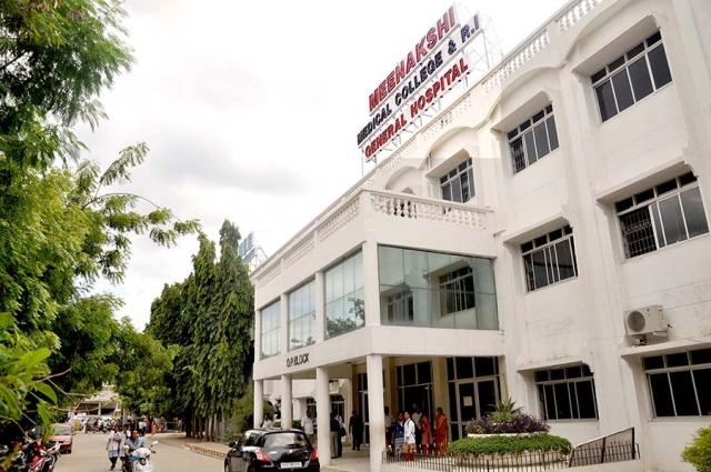 Meenakshi Medical College And Research Institute, Enathur campus