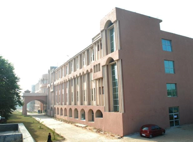 Delhi Institute of Technology Management and Research campus