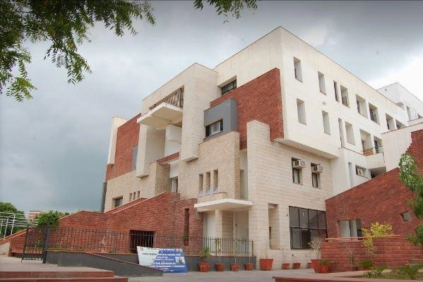 Poornima Institute of Engineering and Technology-Poornima Group of Colleges campus