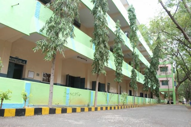 RCVS College of Engineering (RVSCET) campus