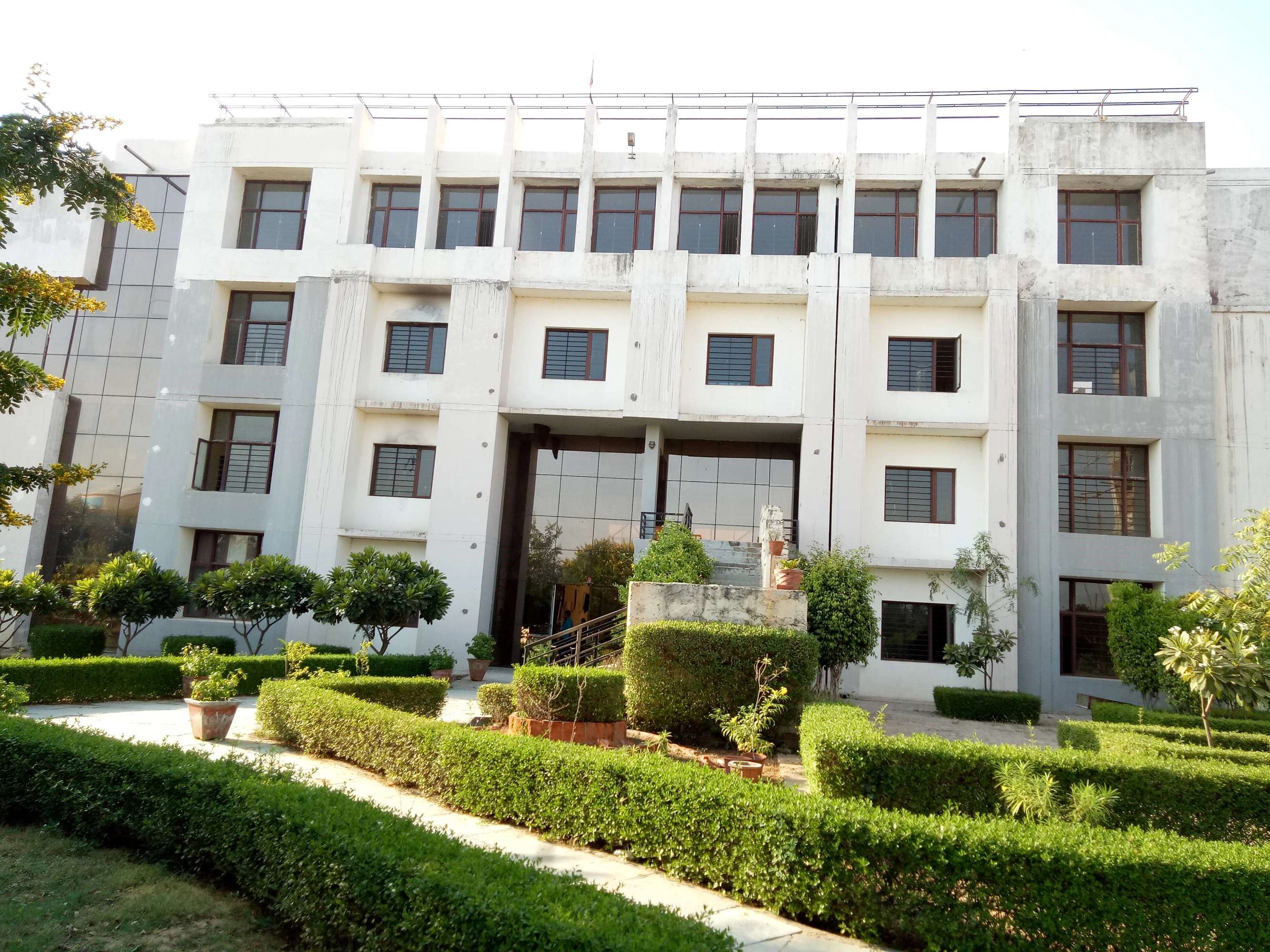 Advait Vedanta Institute of Technology campus