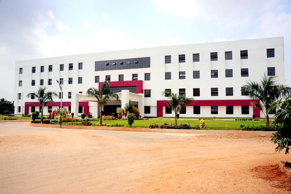 School of Engineering, Professional Group of Institutions campus