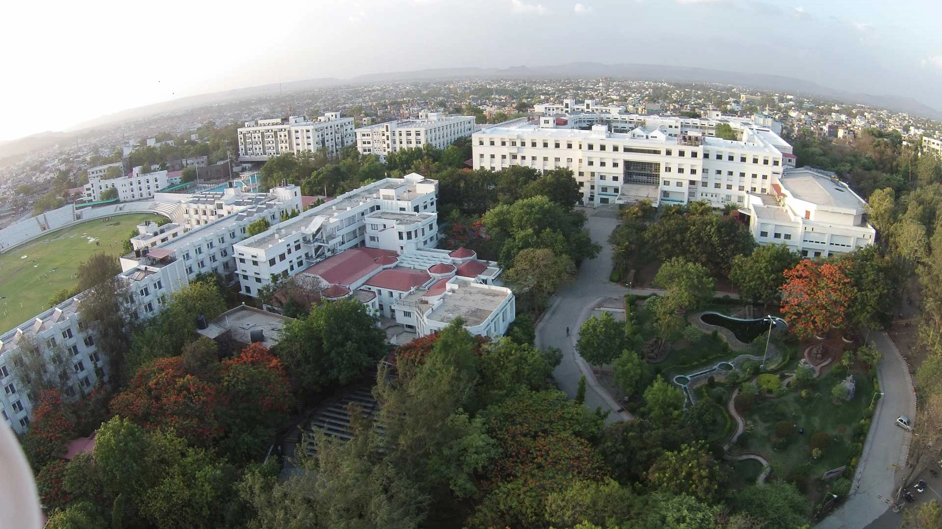 Jawaharlal Nehru College of Engineering campus
