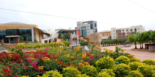 KIIT School of Fashion Technology – KSFT campus