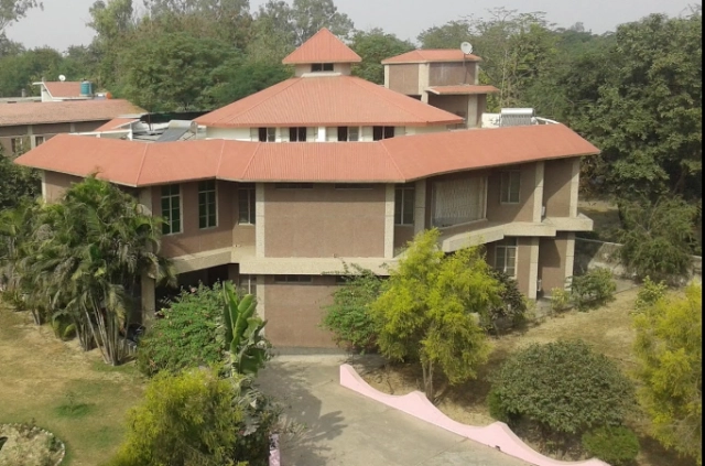 Lucknow Institute of Hospitality and Management campus