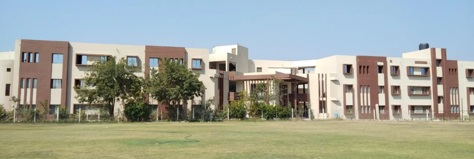 Brahmanand College of Science campus