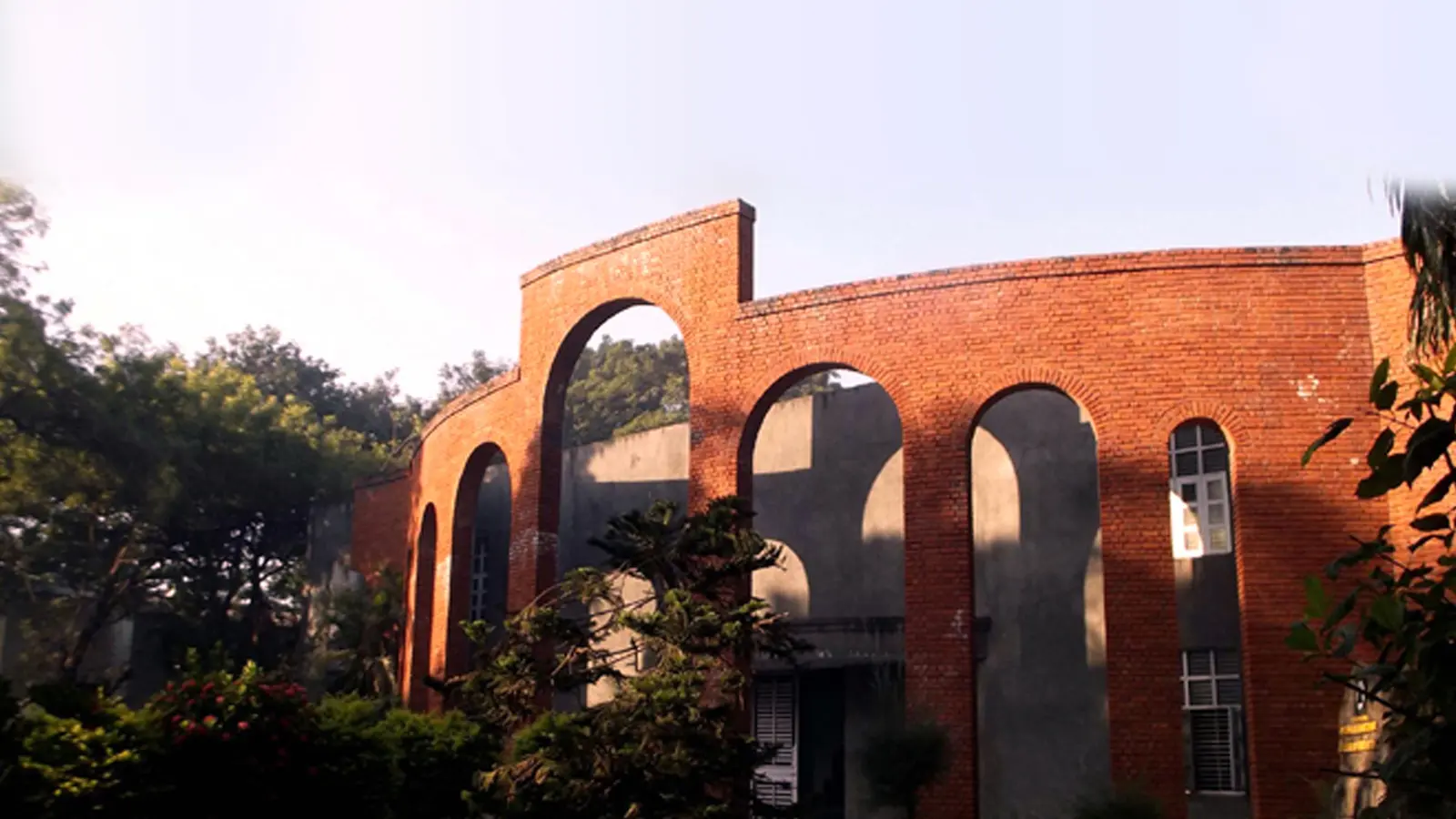 C V M College of Fine Arts campus