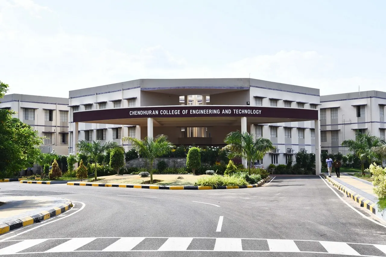 Chendhuran College of Engineering and Technology campus