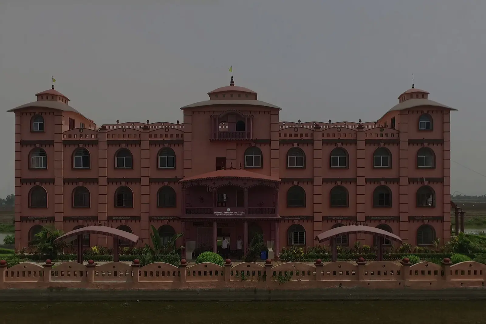 Derozio Pharma Institute campus
