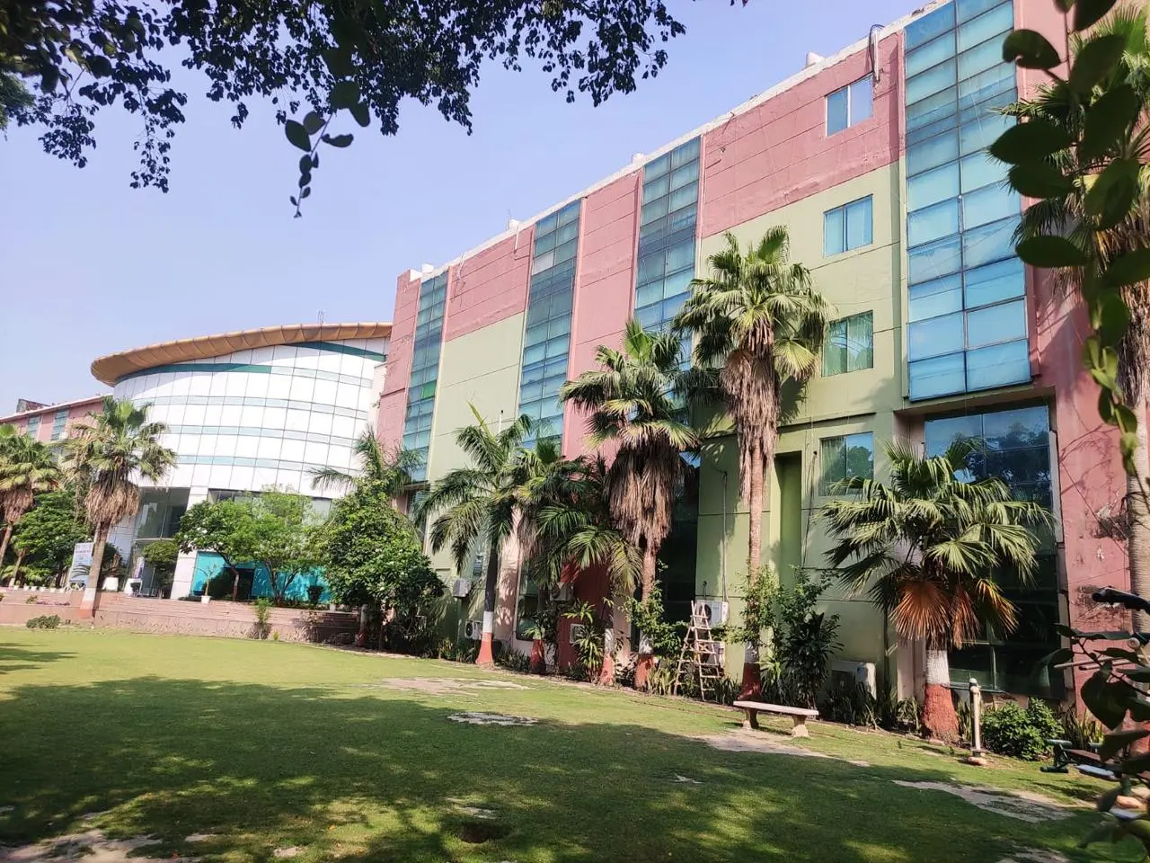 Dtc College campus