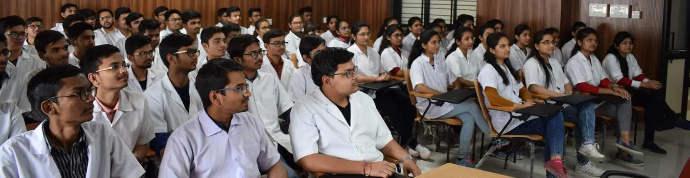 G.M.E.R.S. Medical College campus