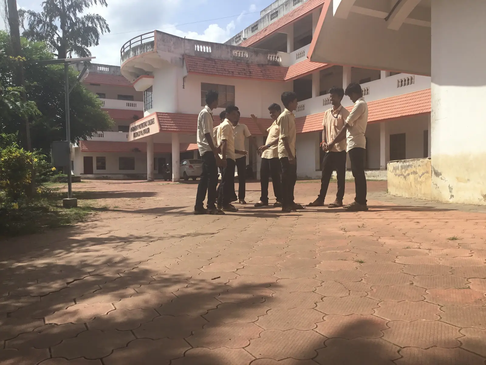 Govrnment Polytechnic College Punalur campus