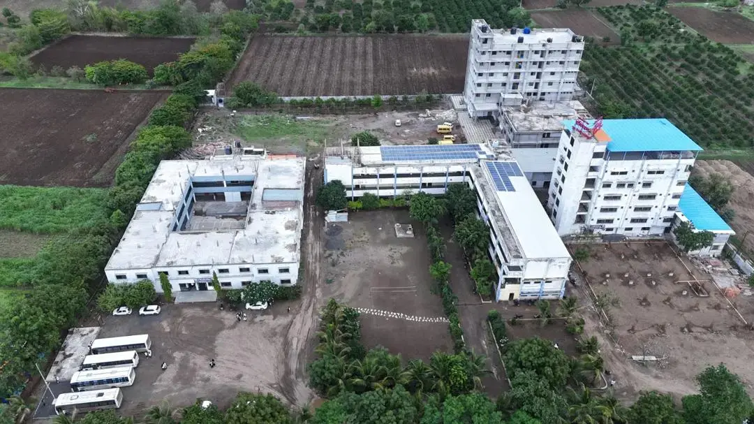 Guru Mishri Ayurved Colleeg and Matoshri Badambai Motilalji Desarda Ayurved Hospital campus