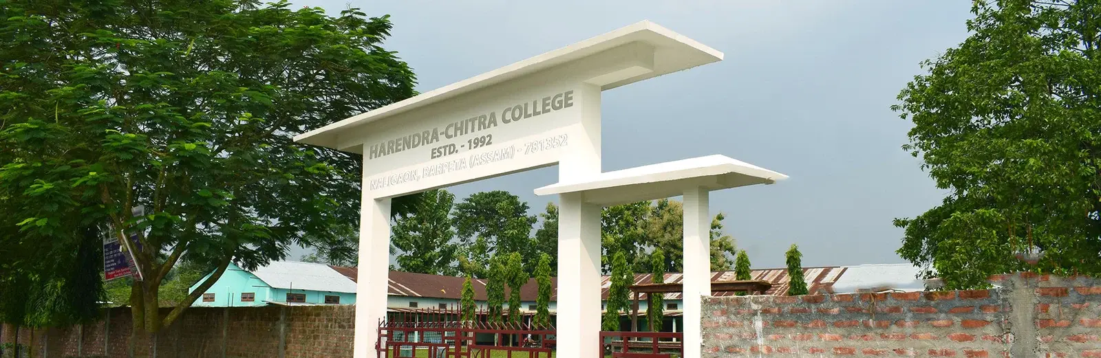 Harendra Chitra College campus